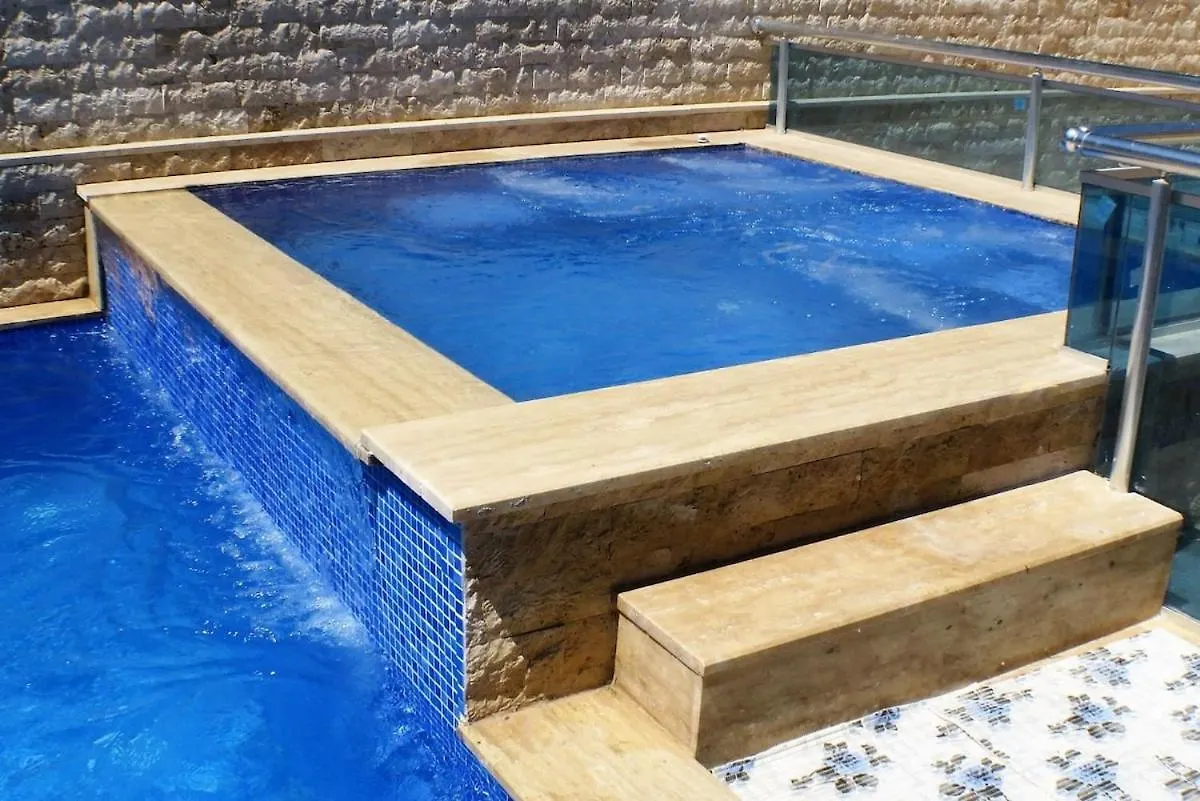 Cesme Villa Oender Turcja
