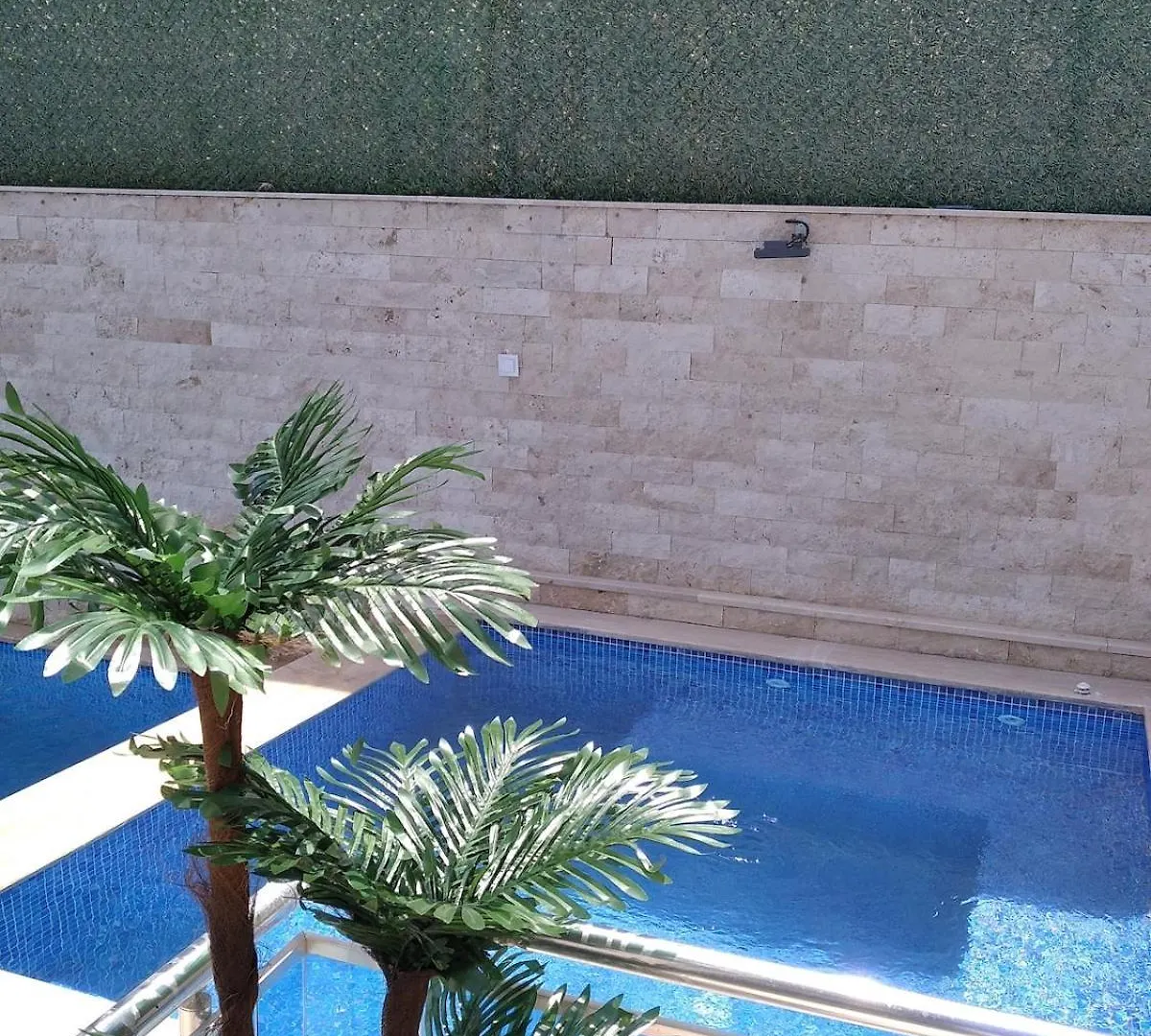 Cesme Villa Oender